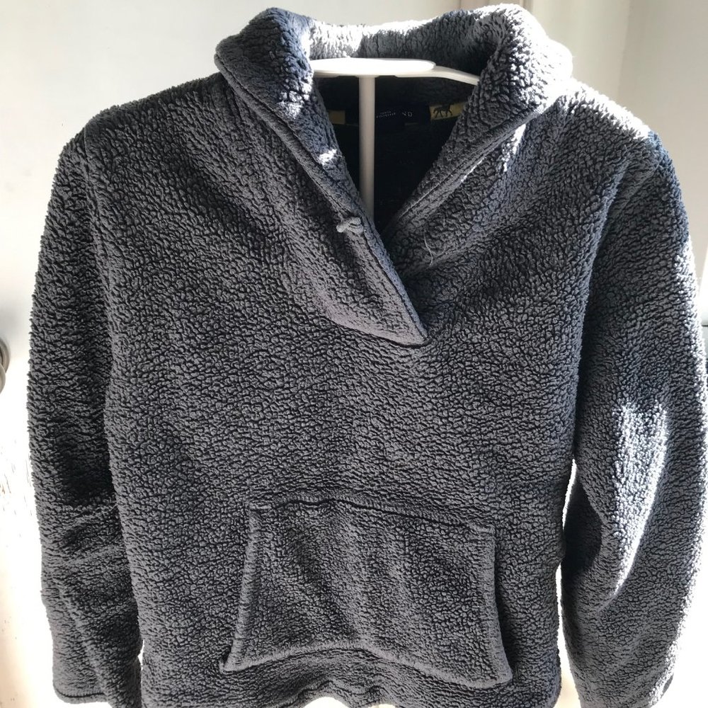 Lands' End Grey Shawl Collar Fleece Youth Size Medium